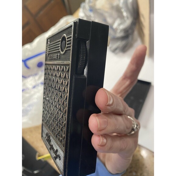 Untested Vintage Rhapsody Solid State 8 AM Pocket Radio Model RY-868 9 Volt - Picture 9 of 11